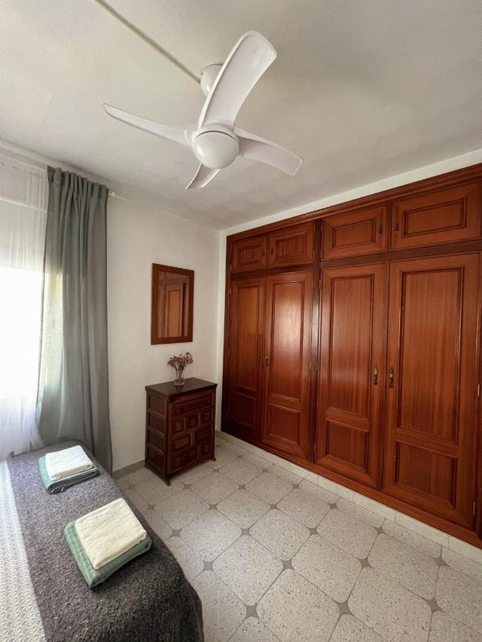 Holiday&Vacations Apartment On The Beach บาเลนเซีย ภายนอก รูปภาพ